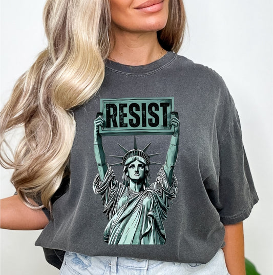 Statue of Liberty - Resist *Comfort Colors* Tee | LibBelles - Powered by JZBL